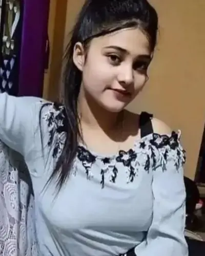 Louis Wadi Escort